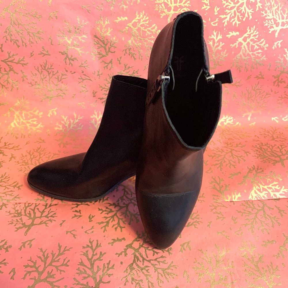 FRYE ANCKLE BOOTS WOMENS SIZE 8 1/2